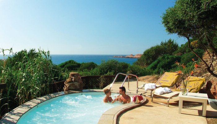 Honeymoon Reiseziele : Warum Isola Rossa in Sardinien ?